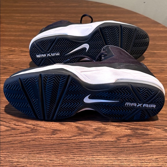 Nike airmax stutter step 2 basketball shoes size 9.5 - Picture 5 of 9